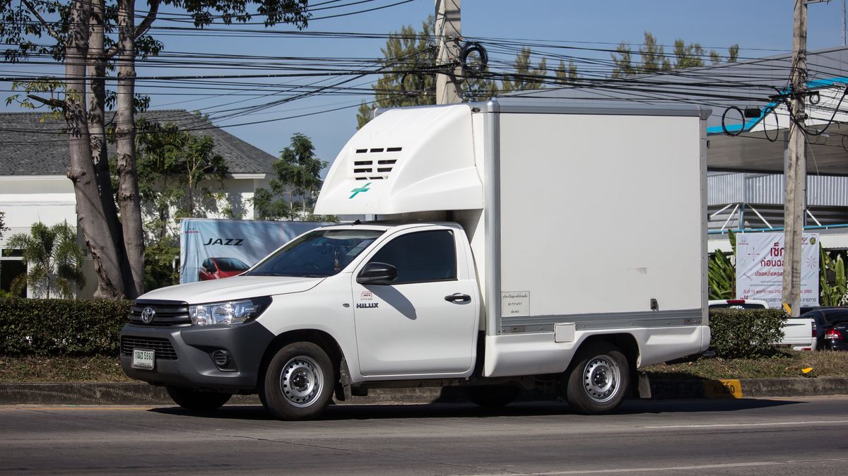 Američan dostal pokutu za parkování na vlastním pozemku u domu
